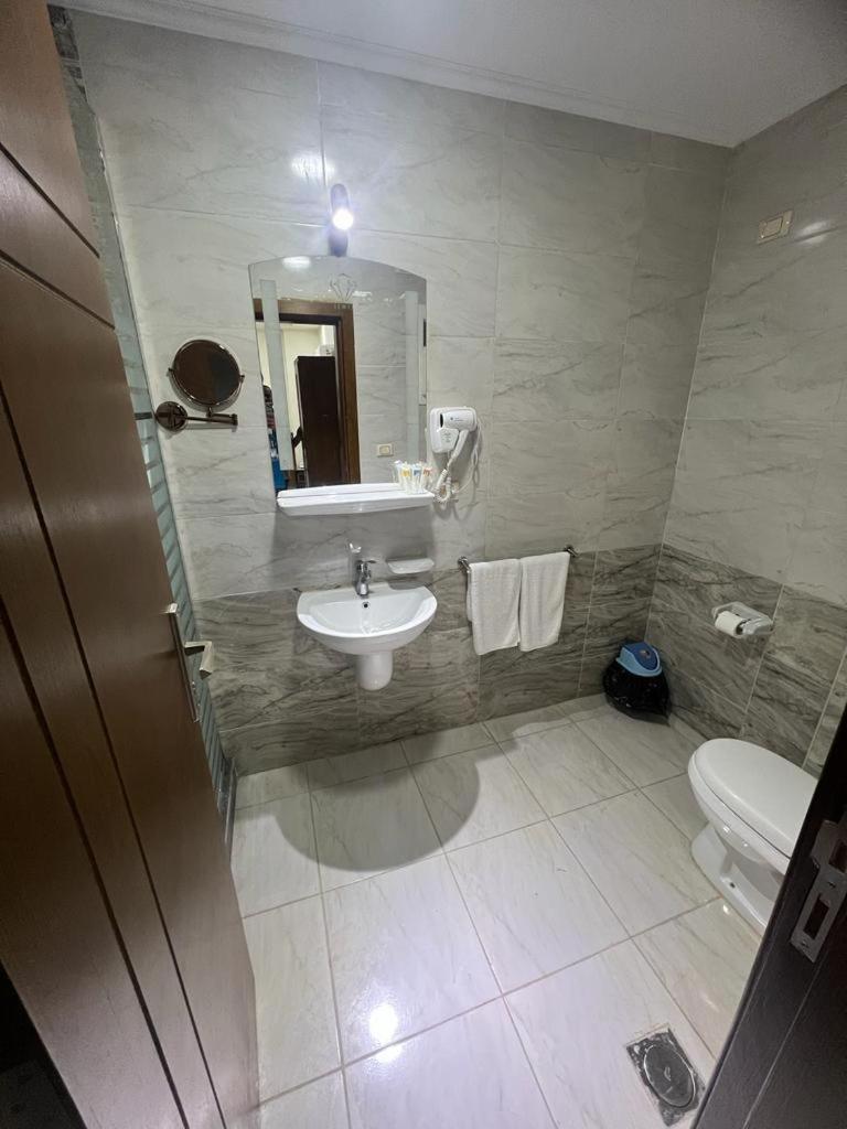 Jewel Inn El Bakry Hotel Кайро Екстериор снимка