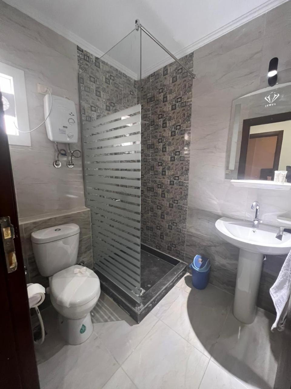 Jewel Inn El Bakry Hotel Кайро Екстериор снимка